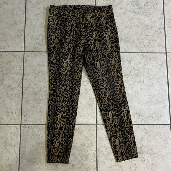 The Limited size 6 Ideal Stretch leopard print crop pants - Picture 1 of 7